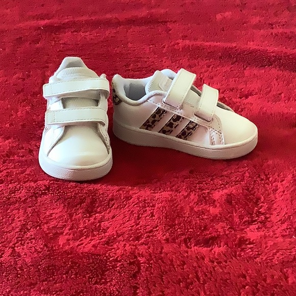 Toddler Adidas Grand Court -Animal print - Picture 4 of 7